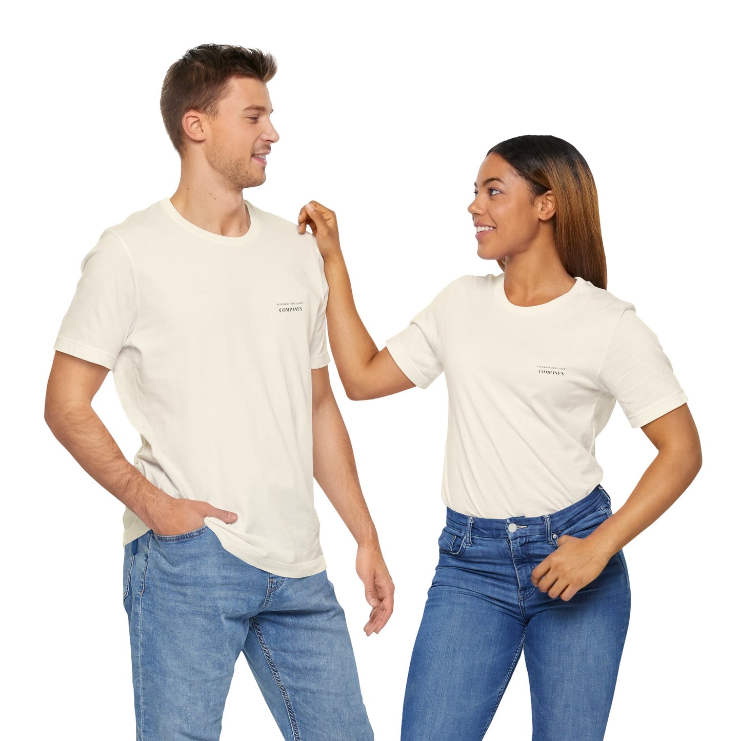 PLAYERA UNISEX JERSEY COMPANY’S LOGO ELEGANCE AND LUXURY.