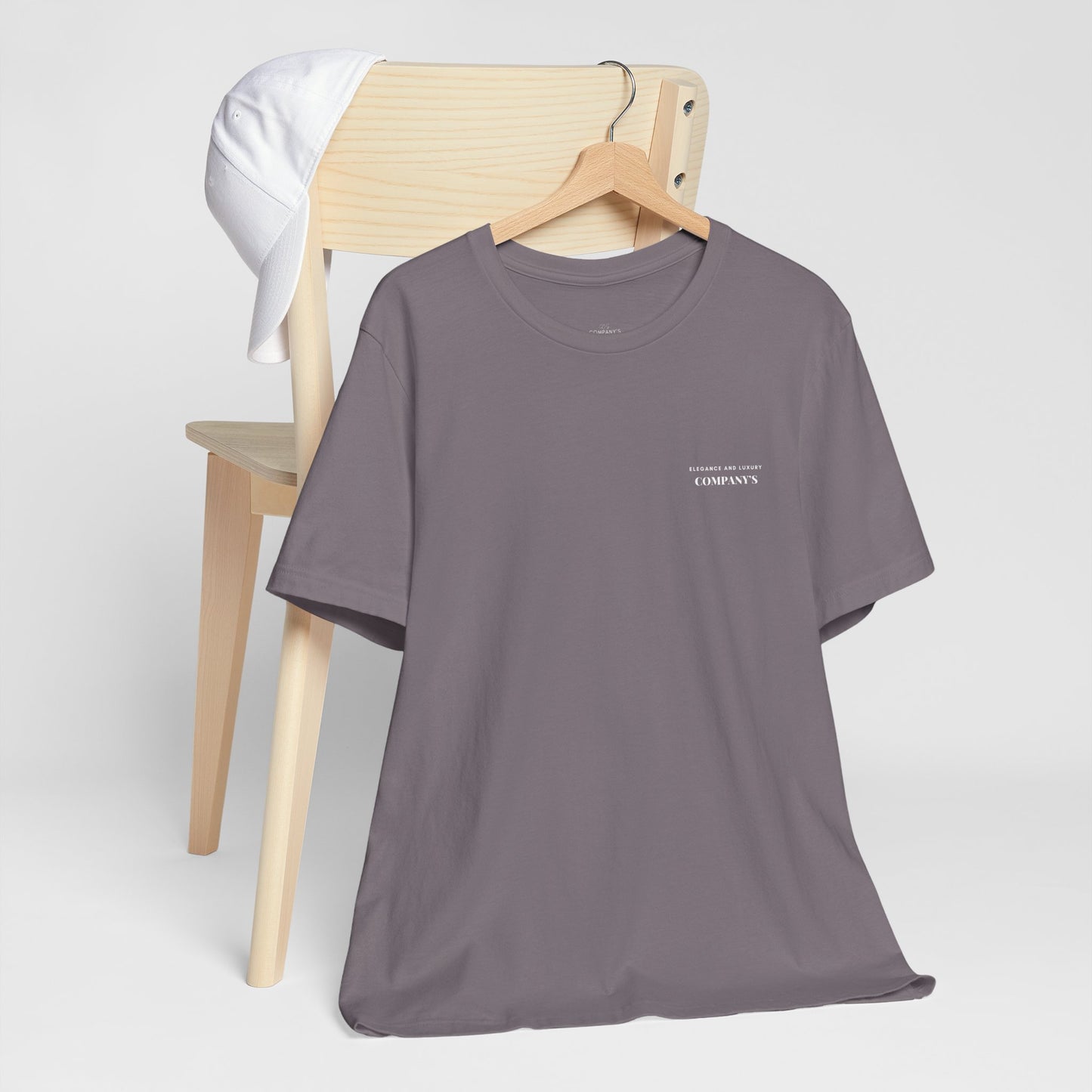 PLAYERA UNISEX COMPANY’S ELEGANCE AND LUXURY.