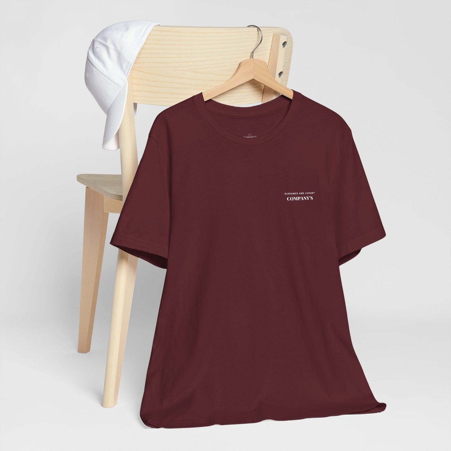 PLAYERA UNISEX COMPANY’S ELEGANCE AND LUXURY.